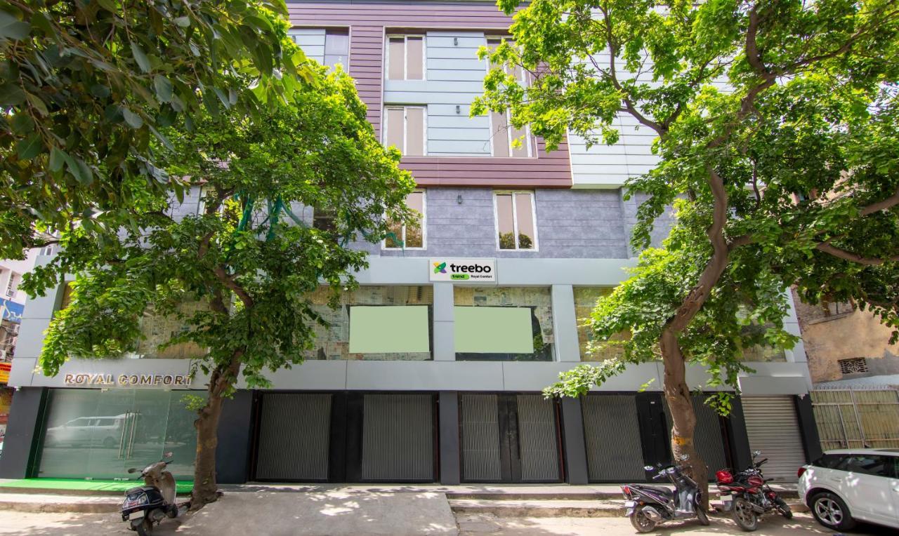 Treebo Royal Comfort นิวเดลี ภายนอก รูปภาพ
